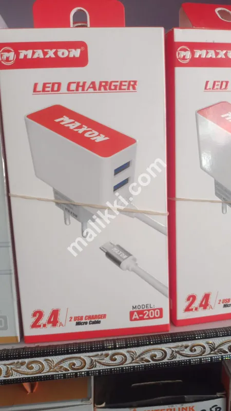 MAXON 2.4A LED Charger