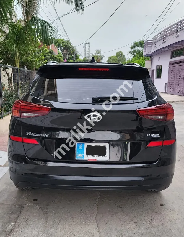 Hyundai Tucson 22 Model Available For Sale